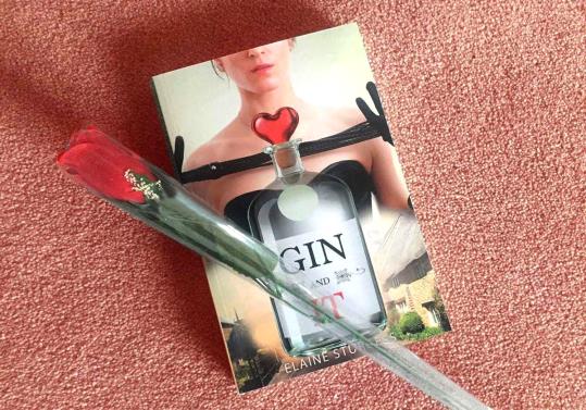 Presentació del llibre 'Gin and it'