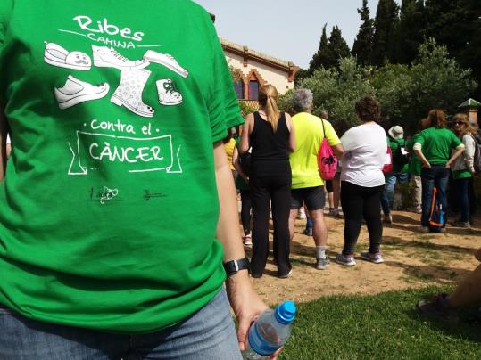 Ribes Camina contra el càncer