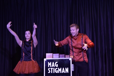 Més que màgia, Mag Stigman