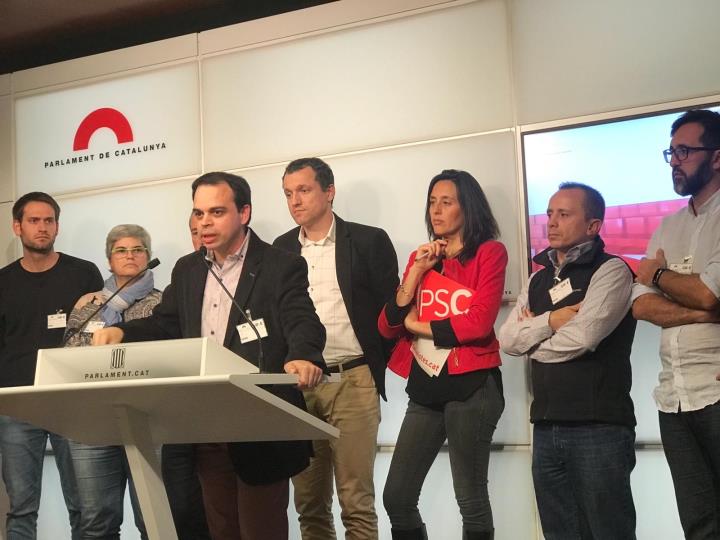 Alcaldes i regidors socialistes del Penedès demanen al Parlament 