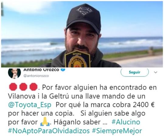Antonio Orozco demana ajuda a Twitter per trobar les claus que ha perdut a Vilanova. EIX