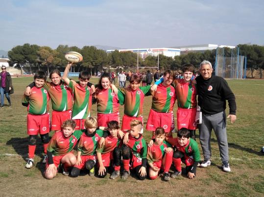 Bon paper de l´Escola de rugbi del Nova Olivella, a la Trobada de Vilanova: Sub.14 guanya; Sub.16, descansa; i el sènior perd. Nova Olivella