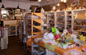 Bossinets, una botiga de manualitats i un taller de noves experiències