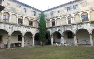 Comencen les obres d’intervenció parcial al Claustre del convent dels Trinitaris. Ajuntament de Vilafranca