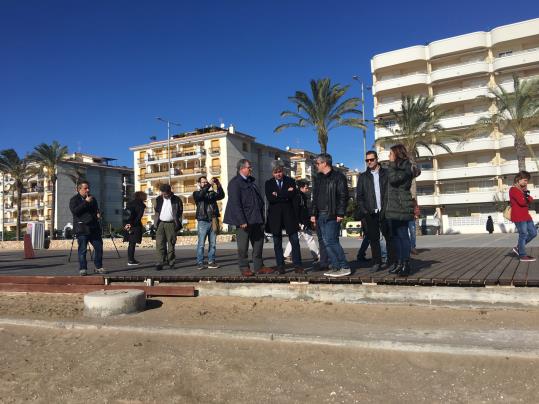 Costes estudia mesures per pal·liar la pèrdua de sorra a les platges de Calafell. Ajuntament de Calafell