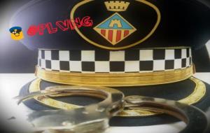 Detingut per conduir ebri i mostrar-se agressiu amb la policia de Vilanova. Policia local de Vilanova