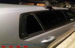 Detinguts in fraganti els autors de sis robatoris a interior de vehicle a Vilanova i la Geltrú