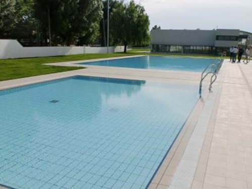 Dilluns obren les piscines d’estiu a Vilafranca. Ajuntament de Vilafranca