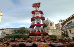 Doble clàssica de 8 dels Xicots de Vilafranca, abans de la Festa Major