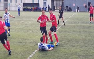 El CF Vilanova, campió de lliga i de nou a Primera Catalana