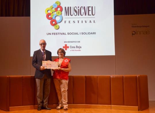 El Festival MUSiCVEU lliura la recaptació solidària a la Creu Roja a l'Alt Penedès. MUSiCVEU 