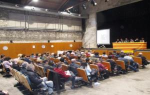 El Local Nou de Moja s'omple en la presentació del llibre dedicat a Josep Raventós Valldosera. Ajuntament d'Olèrdola