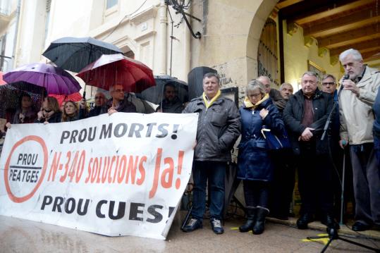 El Penedès reclama solucions per a la N-340 després de l'accident amb tres víctimes mortals al Vendrell. Carles Castro