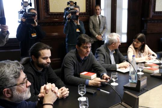 Els diputats de CUP, ERC i JxCat a la reunió de la Junta de Portaveus del 27 de febrer de 2018. ACN