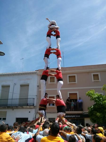 Els Xicots de Vilafranca descarreguen la tercera torre de 7. Xicots de Vilafranca