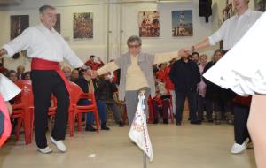 Emotiu homenatge dels Xicots de Vilafranca a la sardanista Carme Grases