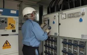 Endesa renova tecnològicament part de la xarxa elèctrica a Vilafranca del Penedès per a millorar el servei. Endesa