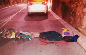 Enxampen tres joves per llençar objectes als vehicles en marxa a Vilanova. Policia local de Vilanova
