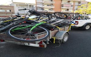 Enxampen un remolc a Vilanova carregat amb 17 bicicletes robades