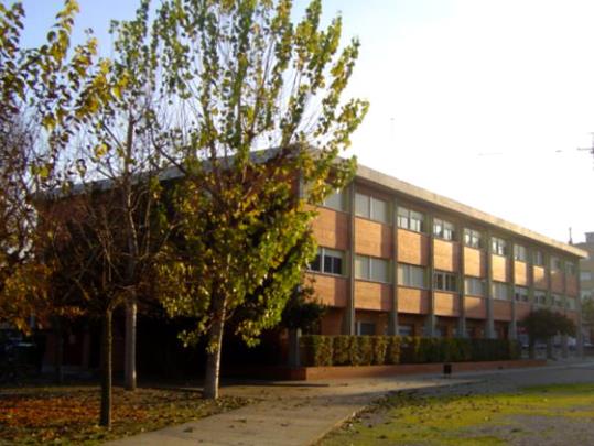 Escola Pau Boada. Eix