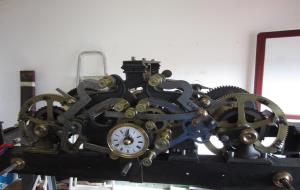 Finalitza la restauració de l’antic rellotge de l’Estació Enològica de Vilafranca, instal·lat el 1929