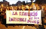 Imatge general de la capçalera de la manifestació unitària amb motiu del dia Internacional de la Dona el 8 de març del 2017. ACN