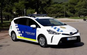 Incorporen tres vehicles elèctrics a la flota de la policia local de Sant Pere de Ribes