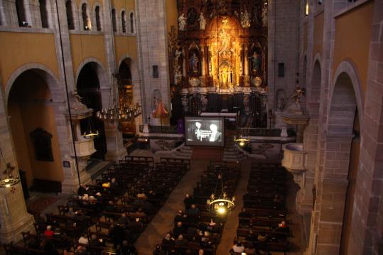 La basílica de Santa Maria d'Igualada durant el concert inaugural de la 20a edició del Festival Internacional d'Orgue. ACN