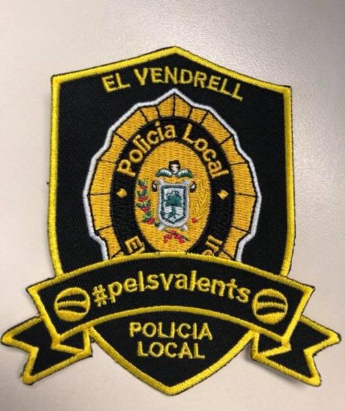 La policia local del Vendrell recapta 2.000 euros per a la campanya solidària contra el càncer infantil. Policia local del Vendrel