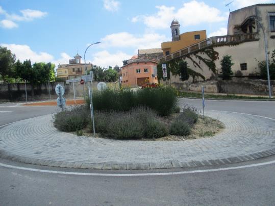 La proposta de senyalitzar les rotondes amb rètols decoratius guanya els pressupostos participatius d’Olèrdola. Ajuntament d'Olèrdola