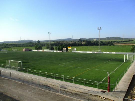 L'Ajuntament d'Olèrdola tanca el bar del camp de futbol de Moja per irregularitats en la gestió. Ajuntament d'Olèrdola