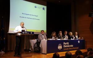 L'alcalde de Vilafranca del Penedès, Pere Regull, és el primer en intervenir al Consell d'Acció Municipal del PDeCAT