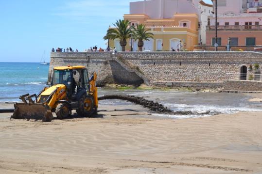 Les obres de l'espigó submergit a la platja Sant Sebastià de Sitges podrien començar a finals de 2019. Ajuntament de Sitges