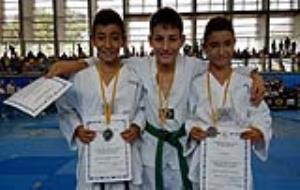 L’escola Chois de Canyelles al campionat de taekwondo