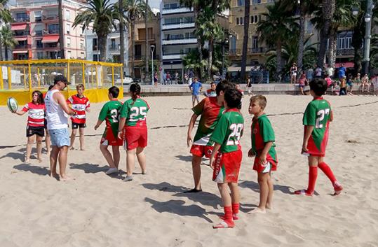 L'escola del Rugbi Nova Olivella al campionat de Sitges. Eix