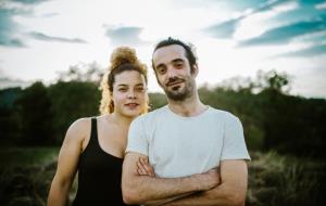 Marcel Lázara i Júlia Arrey ens portaran de viatge per terres brasileres aquest divendres a Cal Bolet. EIX