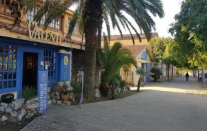 Mobles Valentí vol convertir la fàbrica de Sant Pere de Ribes en un centre comercial amb cinemes. Eix