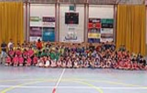 Participants a la trobada final de l'Associació Vilabàsquet