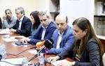 Pla mig de representants de les empreses i de la UEA durant la presentació del codi ètic. ACN