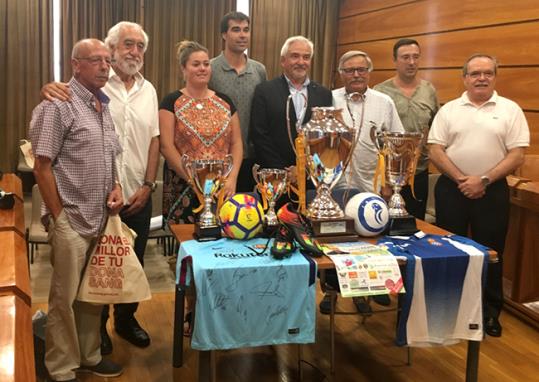 Presentació del 18è Torneig de futbol “in memoriam” Salva Ribas . Eix