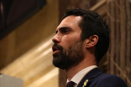 Primer pla de Roger Torrent, després de prendre possessió del càrrec de president de la Mesa del Parlament. ACN