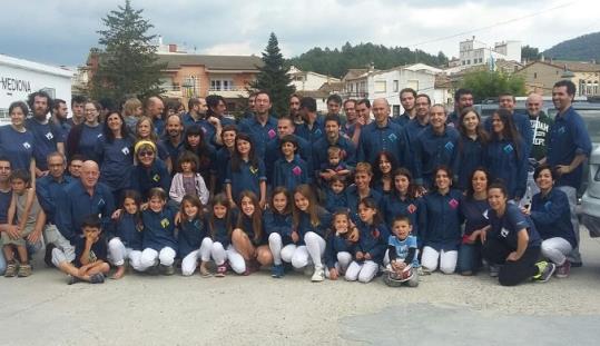 Primera actuació fora de casa dels Castellers de Mediona. Castellers de Mediona