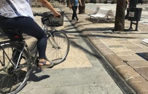 Primera campanya de control de ciclistes del 2 al 8 de juliol a Vilanova i la Geltrú. Ajuntament de Vilanova