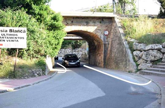 Proposta per accedir a cala Berenguer . Eix