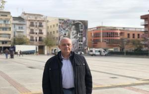 Santi Rodríguez, diputat del Partit Popular al Parlament de Catalunya, a la plaça del Mercat de Vilanova i la Geltrú. Júlia Olivé