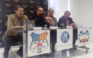 Signatura de l'acord entre l'UE Sitges i el CF Suburense