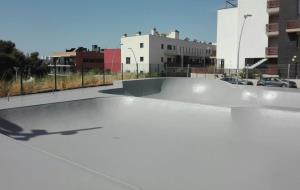 Sitges estrena el nou l'skate park amb algunes crítiques d'usuaris per la reforma