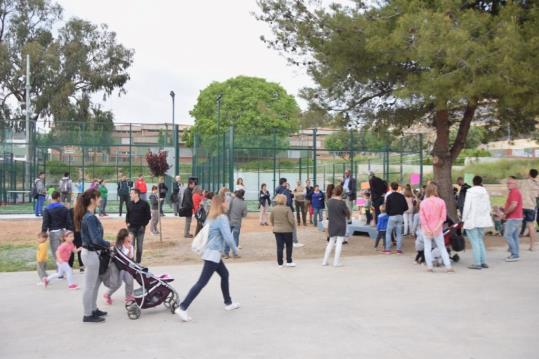 Sitges inaugura el nou espai públic de l’entorn de la piscina municipal i les pistes de pàdel. Ajuntament de Sitges