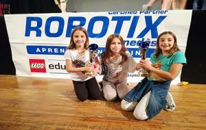 Tres alumnes de l'escola Jaume Balmes de Sant Martí Sarroca, a la Final Nacional del Campionat Mundial de Robòtica. Ajt Sant Martí Sarroca