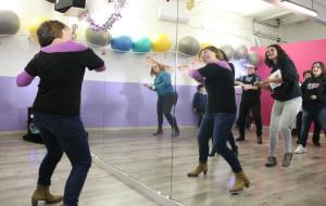 Un club de dansa de Cubelles reparteix 3.125.000 euros del segon premi de la rifa de Nadal que havia comprat a Almansa